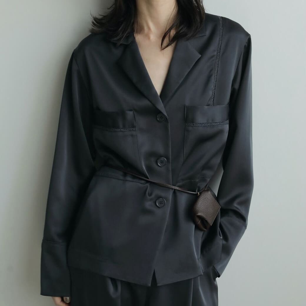 anuke アンヌーク サテン テーラード シャツ｜BORN FREE ONLINE SHOP