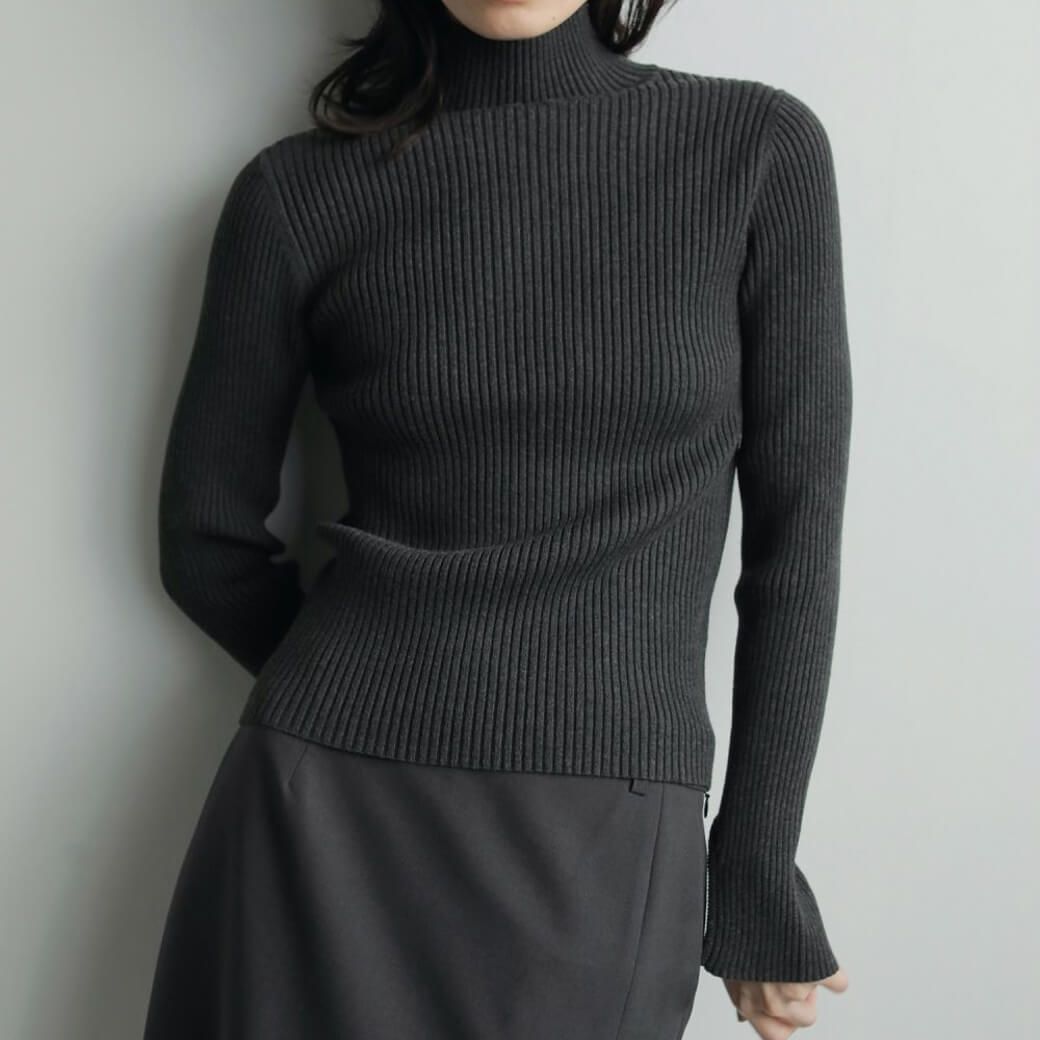 anuke アンヌーク  スリット タートル ニット