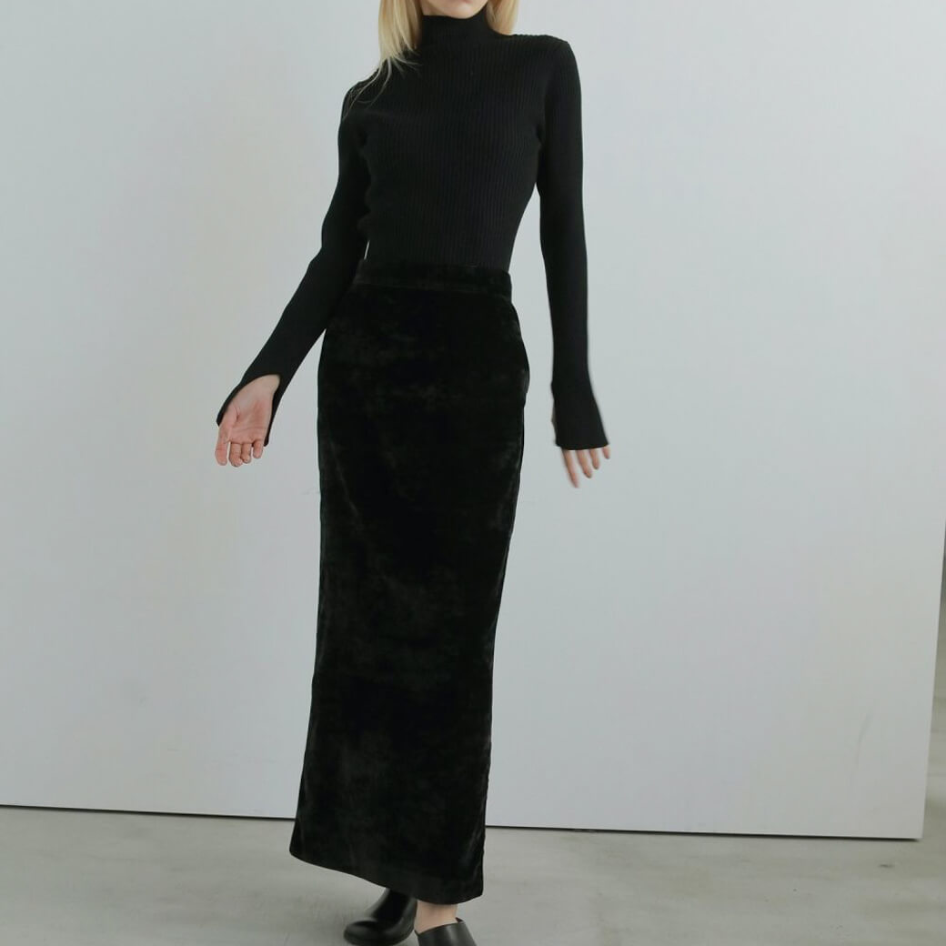 anuke アンヌーク スリット タートル ニット｜BORN FREE ONLINE SHOP