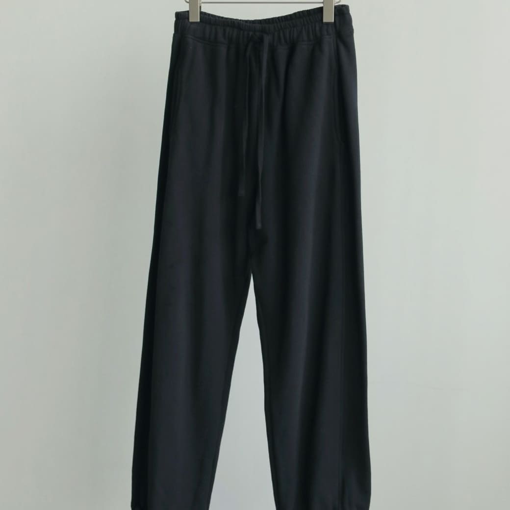 anuke アンヌーク ドローストリング スウェット パンツ｜BORN FREE