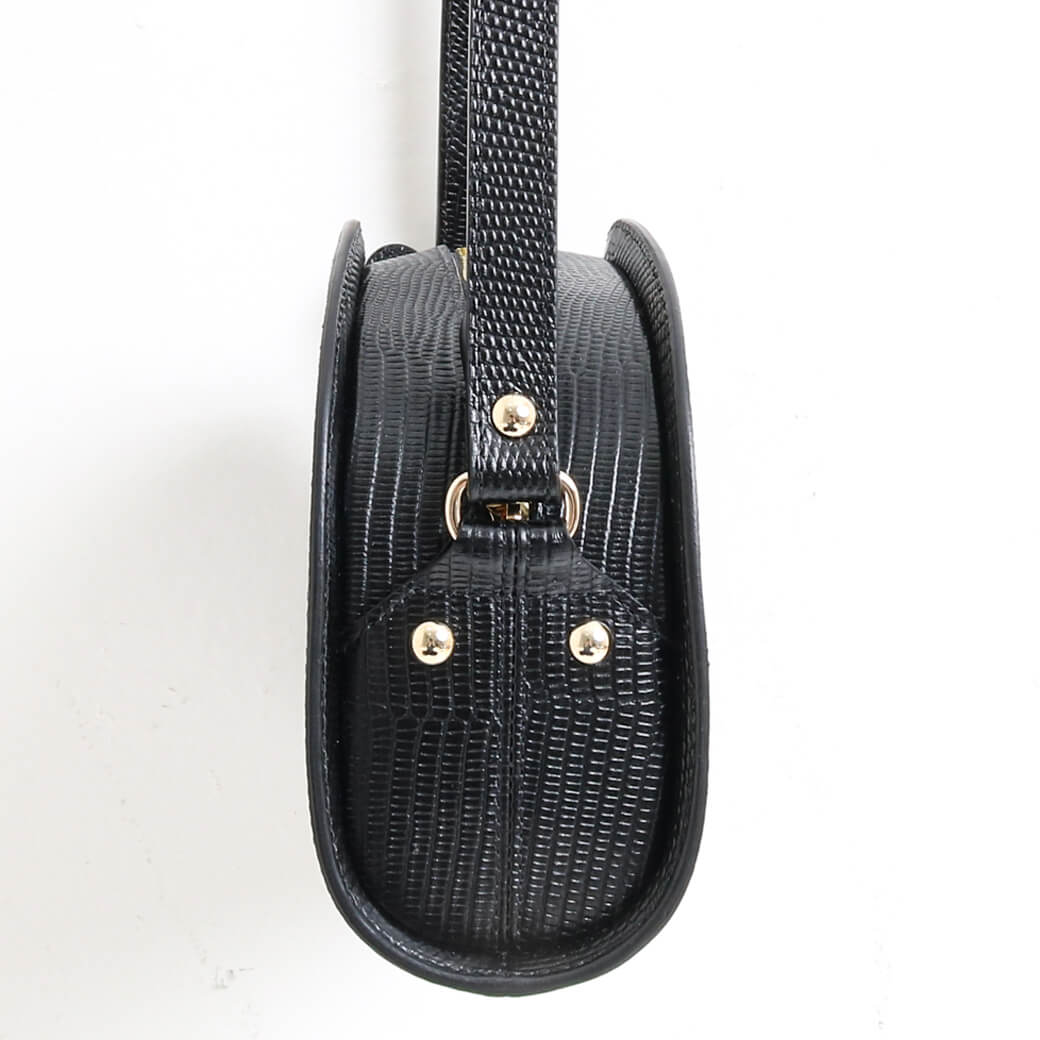 アーベーセー A.P.C. Sac Demi-Lune （Black A.P.C. アーペーセー SAC DEMI-LUNE｜BORN FREE ONLINE SHOP