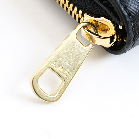 A.P.C. アーペーセー Emmanuelle Compact Wallet エマニュエル