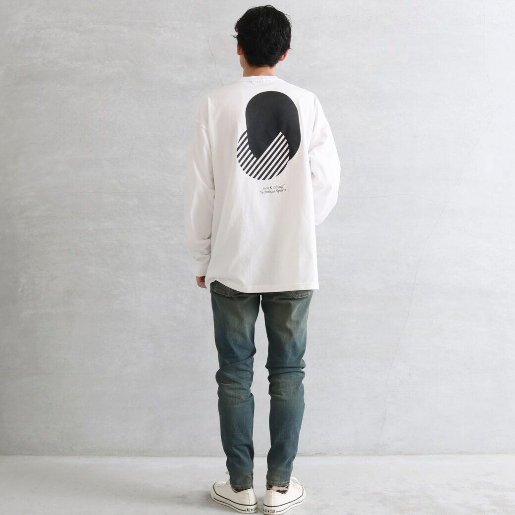 ■ ■Jeans シグネチャー バックプリント 長袖T バックプリント長袖Tシャツ ファーストダウンエクスプロ