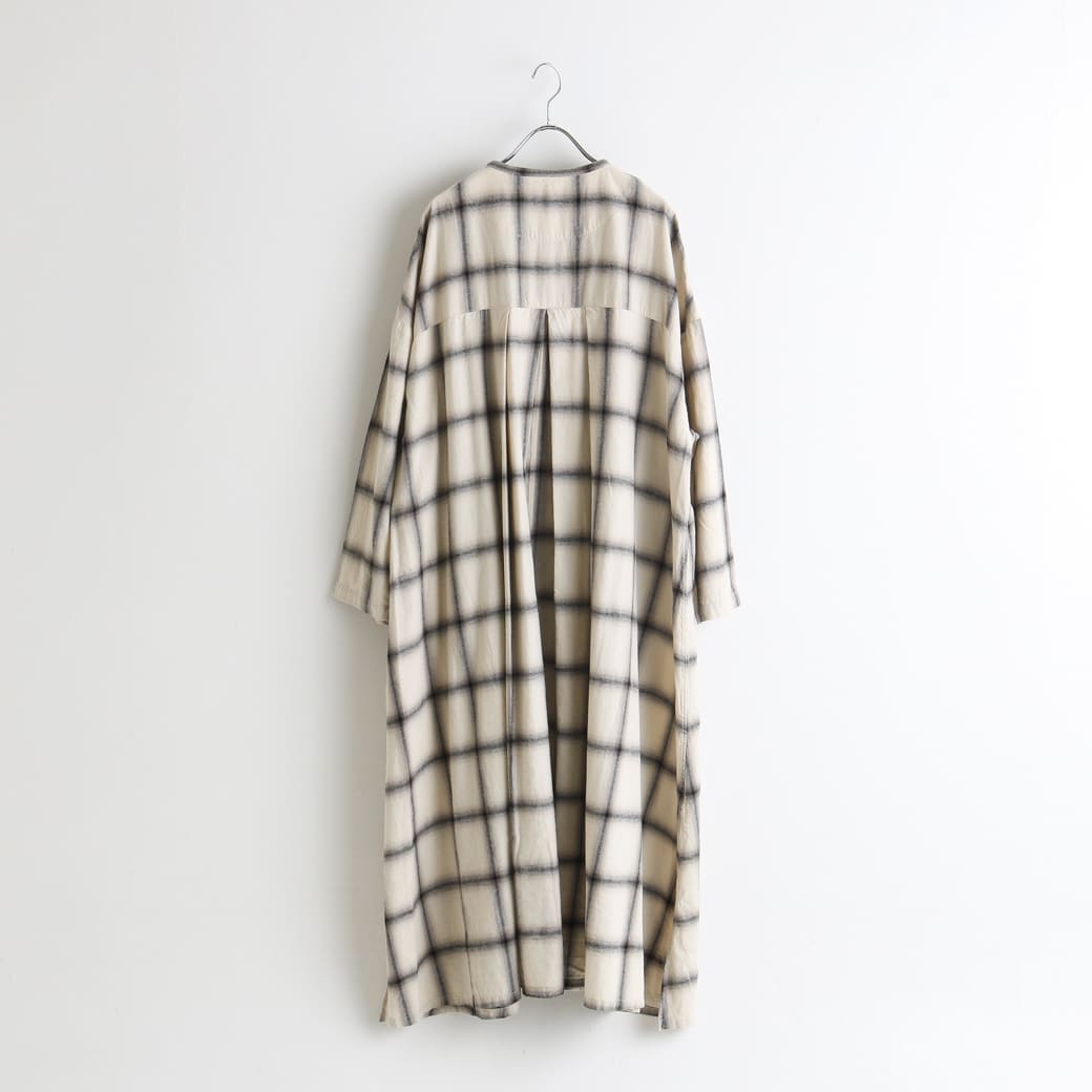 HARVESTY 起毛 コットン オンブレチェック アトリエローブ 2024AW HARVESTY ハーベスティ 起毛 チェック柄 アトリエ ローブ｜BORN