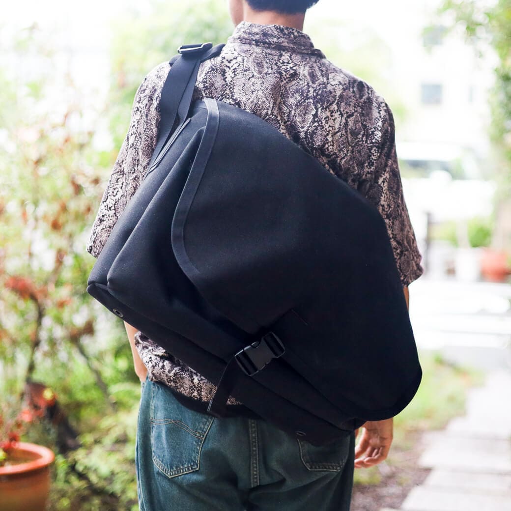 エンダースキーマ　メッセンジャーバック　L HenderScheme/エンダースキーマ/Messenger Bag Large