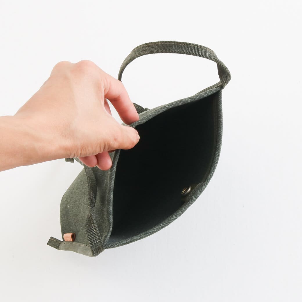 バッグ Hender Scheme mail bag small Hender Scheme エンダースキーマ メール バッグ スモール｜BORN
