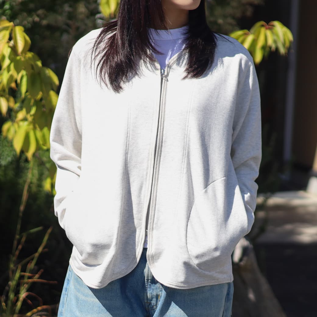 NATURAL LAUNDRY ダウンロングカーディガン NATURAL LAUNDRY ダウンロングカーディガン ダウンの下にカーディガン