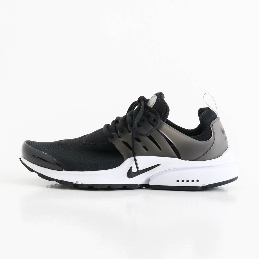 Nike NIKE エアプレスト オールブラック スニーカー ソフトレザー Nike NIKE エアプレスト オールブラック スニーカー ソフト