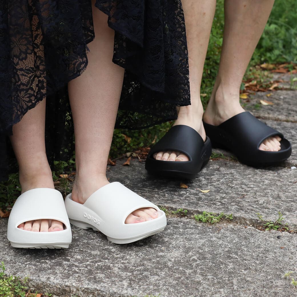 OOFOS ウーフォス ウーアー プラス