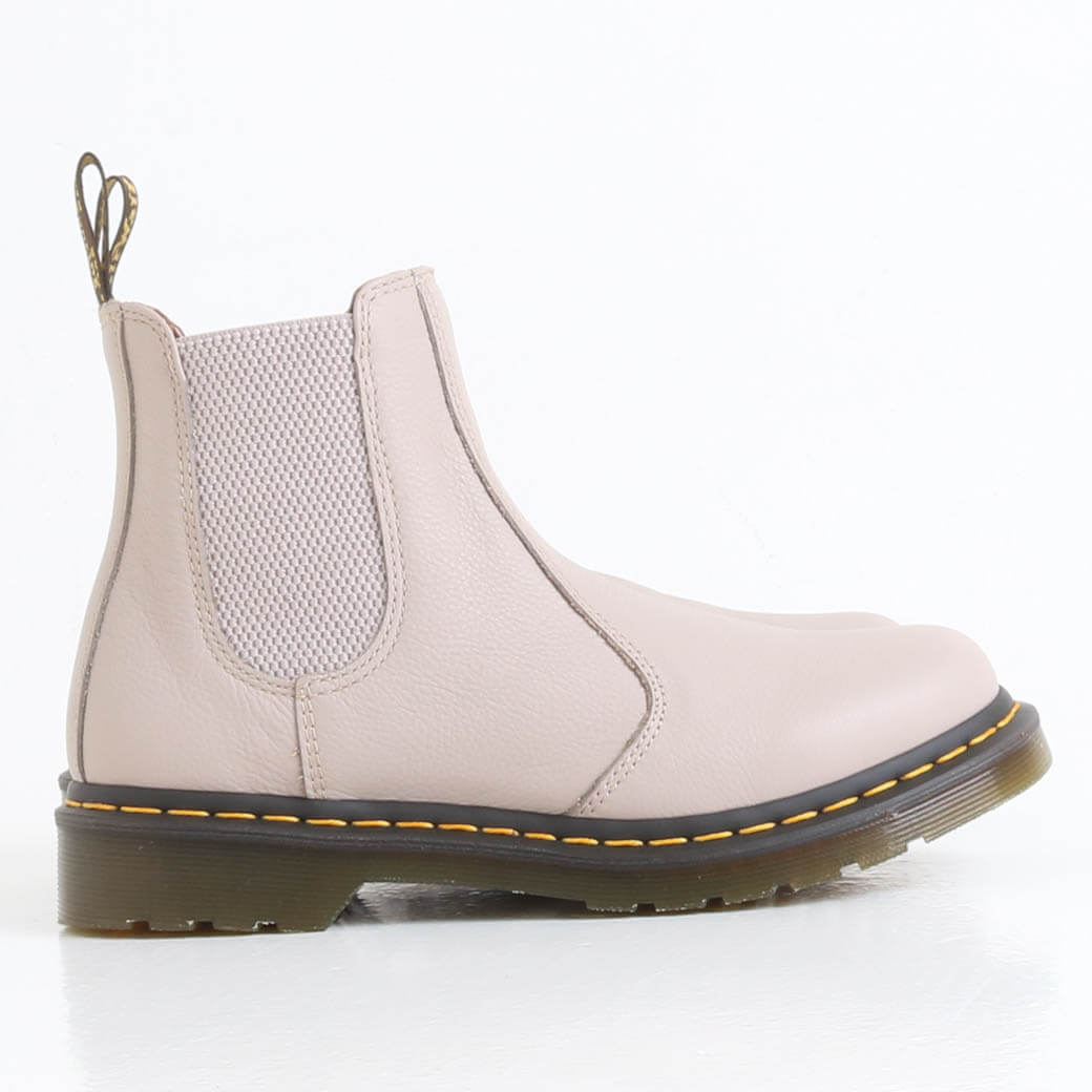 Dr.Martens ドクターマーチン 2976 チェルシーブーツ｜BORN FREE