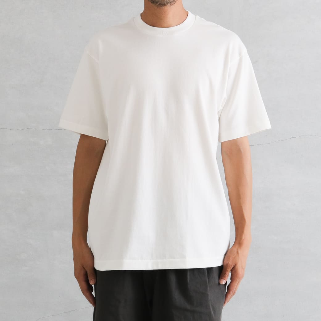 シロページ Hanes ヘインズ クルーネック Tシャツ シロ｜BORN FREE ONLINE SHOP