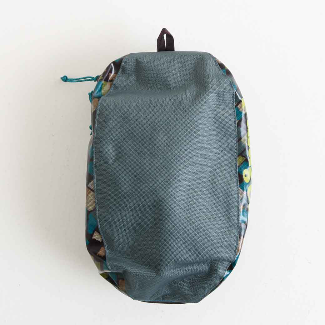 patagonia パタゴニア ブラックホール・キューブ 6L（ミディアム