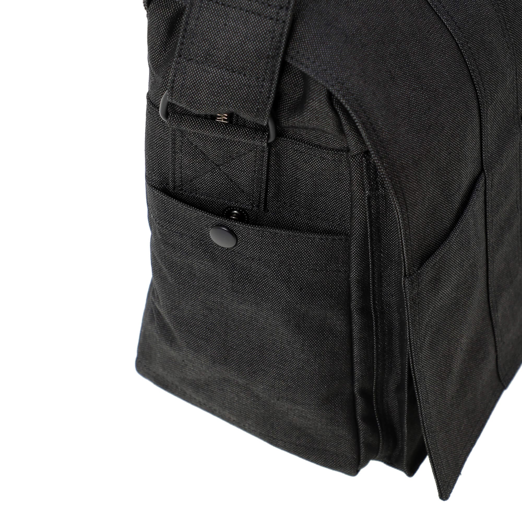 【極美品】ポーター スモーキー ワンショルダーバッグ ボディバッグ 黒 ブラック PORTER ポーター スモーキー スリングショルダーバッグ 592-27531