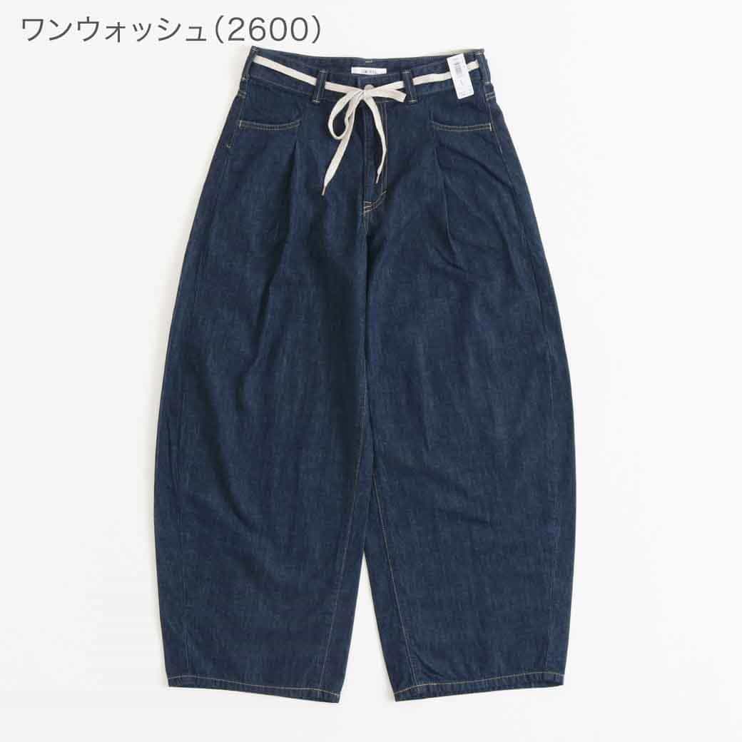 SOMETHING サムシング タックカーブデニムパンツ｜BORN FREE ONLINE SHOP