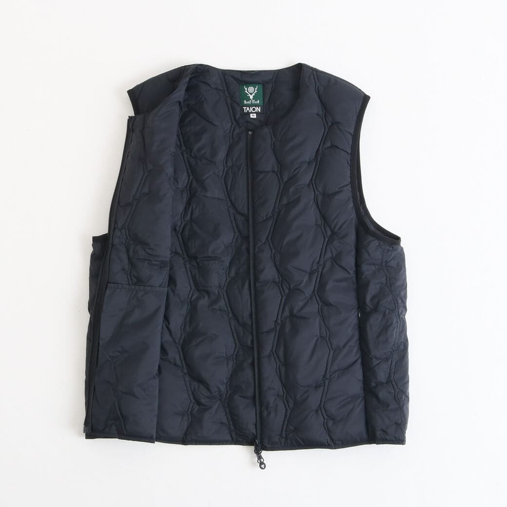 South2 West8 ブラック フリースベスト Mサイズ South2 West8 ブラック フリースベスト Mサイズ South2 West8