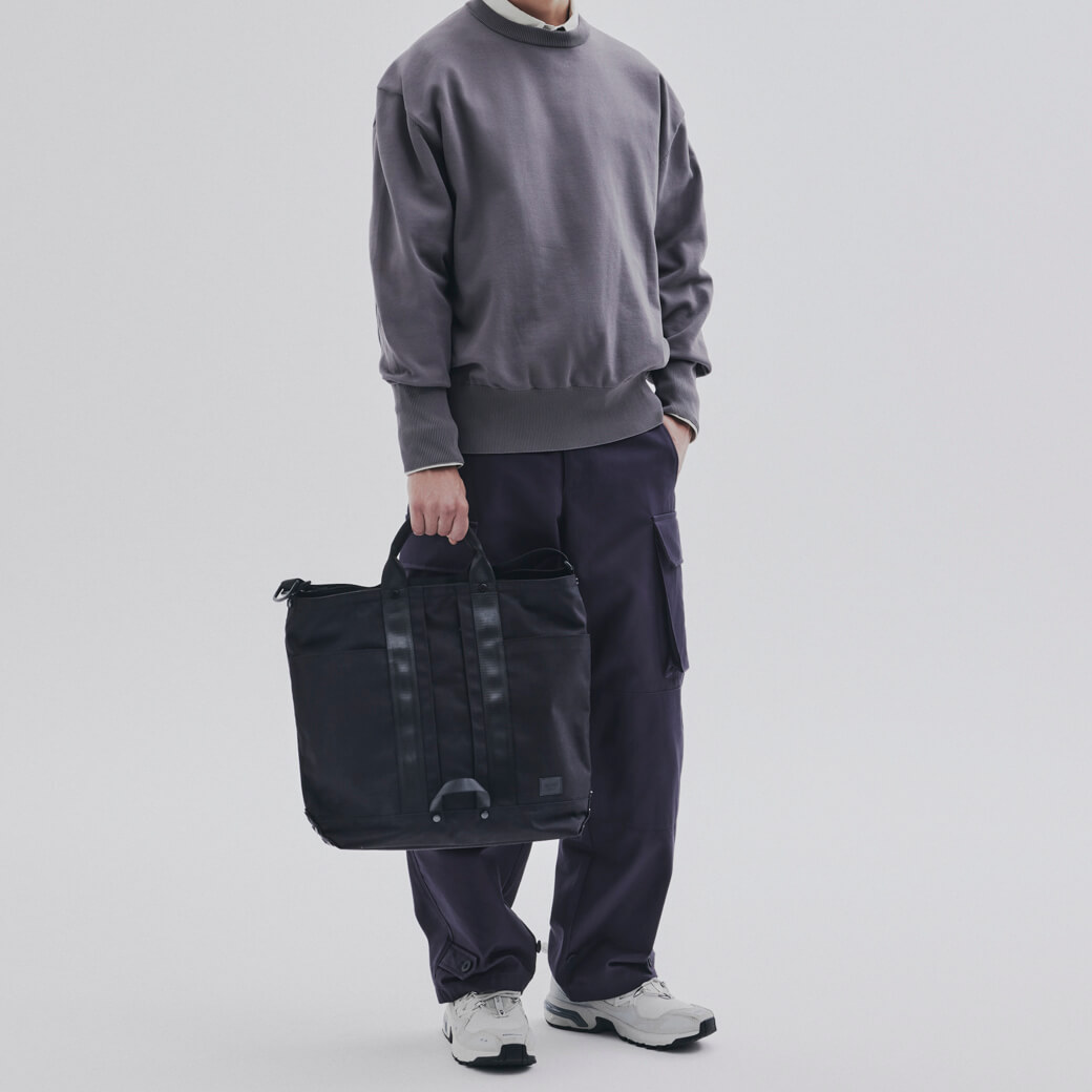 UNTRACK アントラック OUTDOOR PLUS / The Tote コールバッグ｜BORN